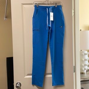 Figs yola skinny scrub pants! XXS